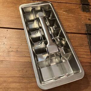 Endurance 18/8 Stainless Steel Metal Cube Ice Tray
